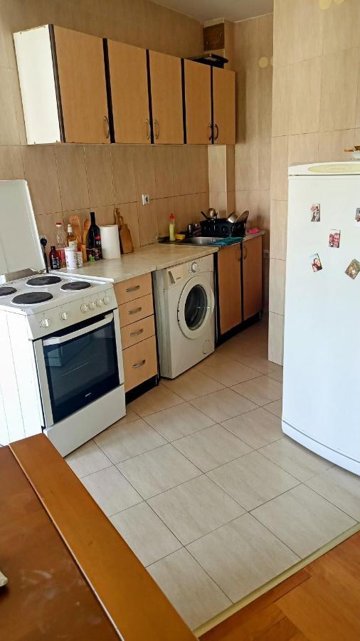 Central Home 波德戈里察 外观 照片